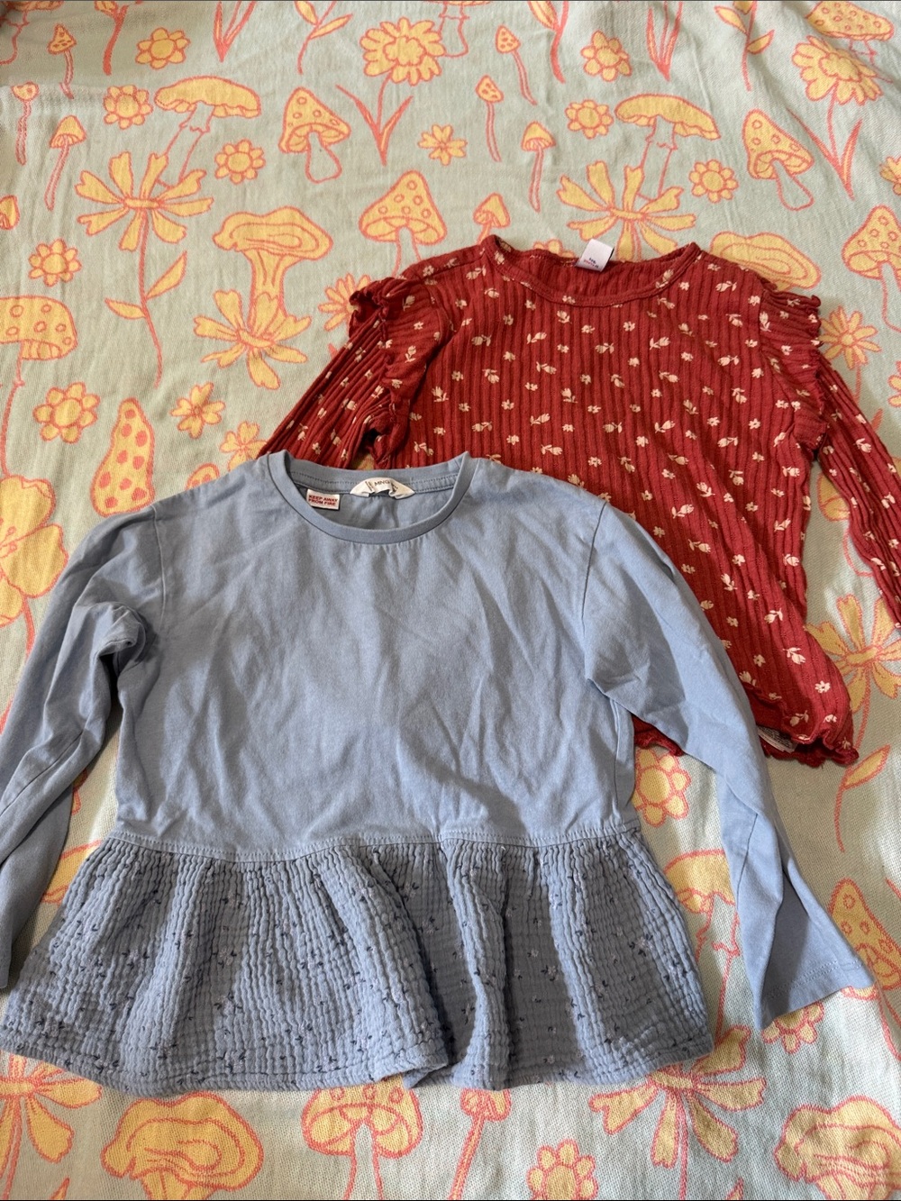 Mango/Old Navy Girls shirt pack - size 5 🌸🌼